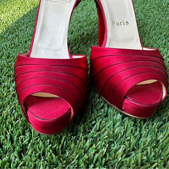 Louboutin Armadillo heels NEW - Picture 4 of 9